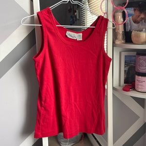 BASIC EDITIONS Small Red tank top